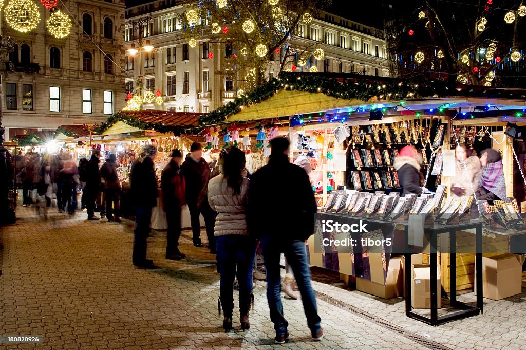 오픈에어 크리스마스 시장 - 로열티 프리 부다페스트 스톡 사진