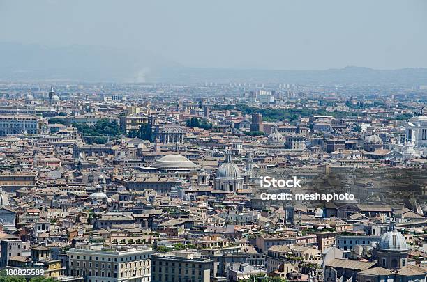 Vista Da Cidade De Roma - Fotografias de stock e mais imagens de Altare Della Patria - Altare Della Patria, Ao Ar Livre, Arcaico