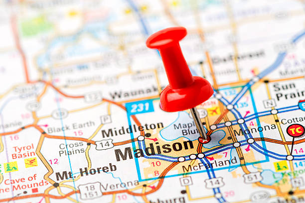 istock US capital cities on map series: Madison, Wisconsin, WI 180827589
