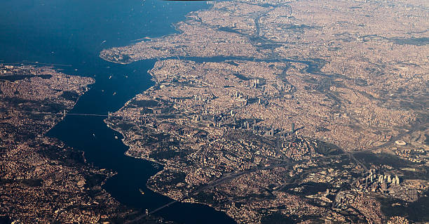 istock Aerial view of Istanbul 180828152