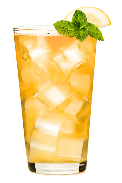Ice Tea Bourbon Whisky I Lemoniada Na Białym Tle - zdjęcia stockowe i więcej obrazów Ice Tea - Ice Tea, Koktajl alkoholowy, Neutralne tło - iStock