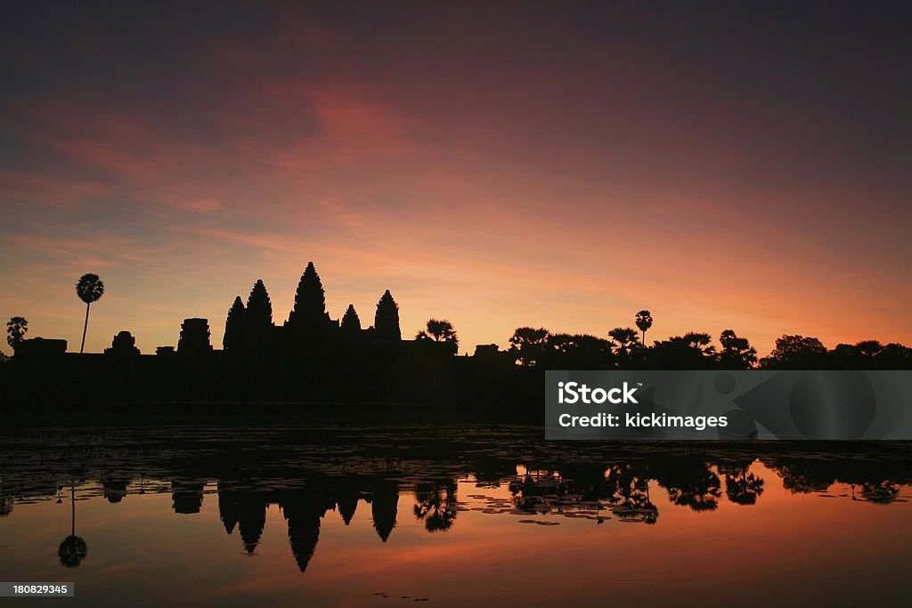 Alba ad Angkor Wat, Cambogia - Foto stock royalty-free di Acqua