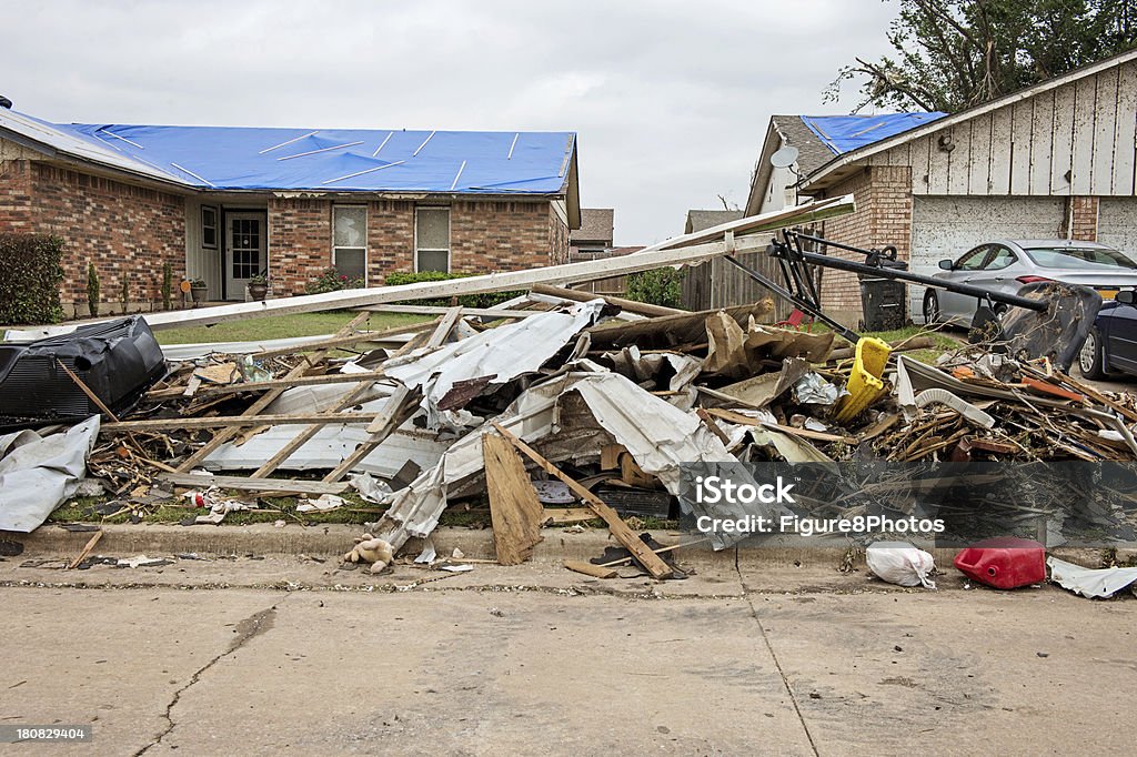 Торнадо мусора - Стоковые фото Аварии и катастрофы роялти-фри
