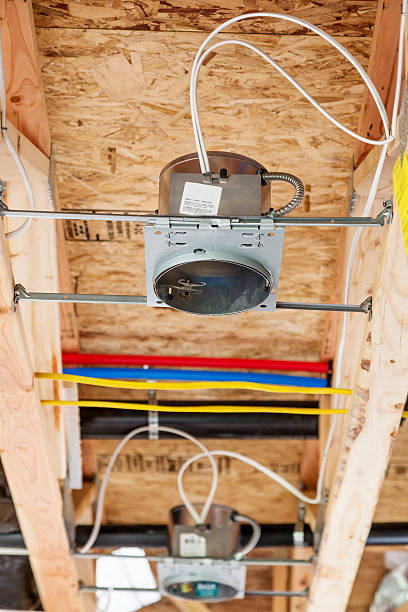 istock Recessed light fixture in new home construction 180830239