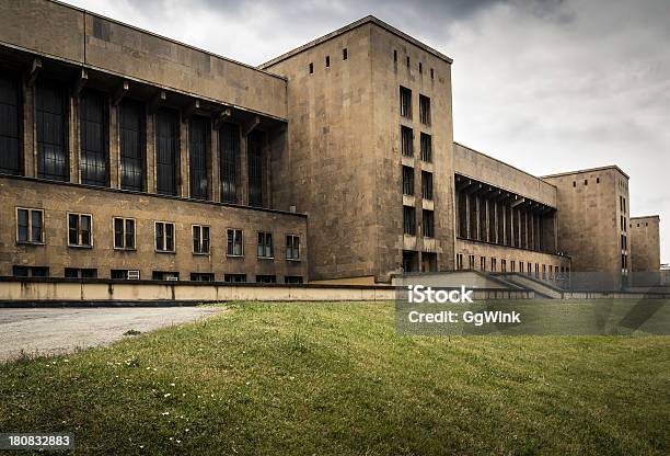 Aeropuerto Berlin Tempelhof Foto de stock y más banco de imágenes de Tempelhof - Tempelhof, Berlín, Aeropuerto