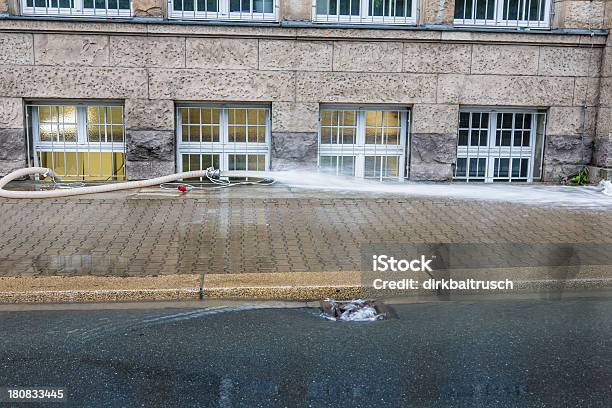 洪水の影響 - 洪水のストックフォトや画像を多数ご用意 - 洪水, 地下貯蔵室, 人物なし