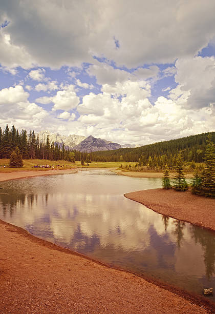 park narodowy banff - eco turism zdjęcia i obrazy z banku zdjęć