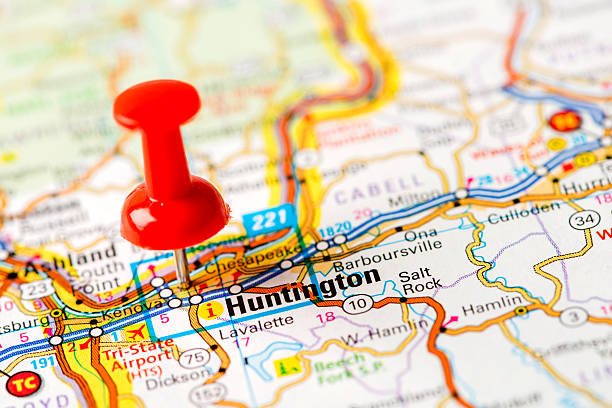 istock US capital cities on map series: Huntington, WV 180835196