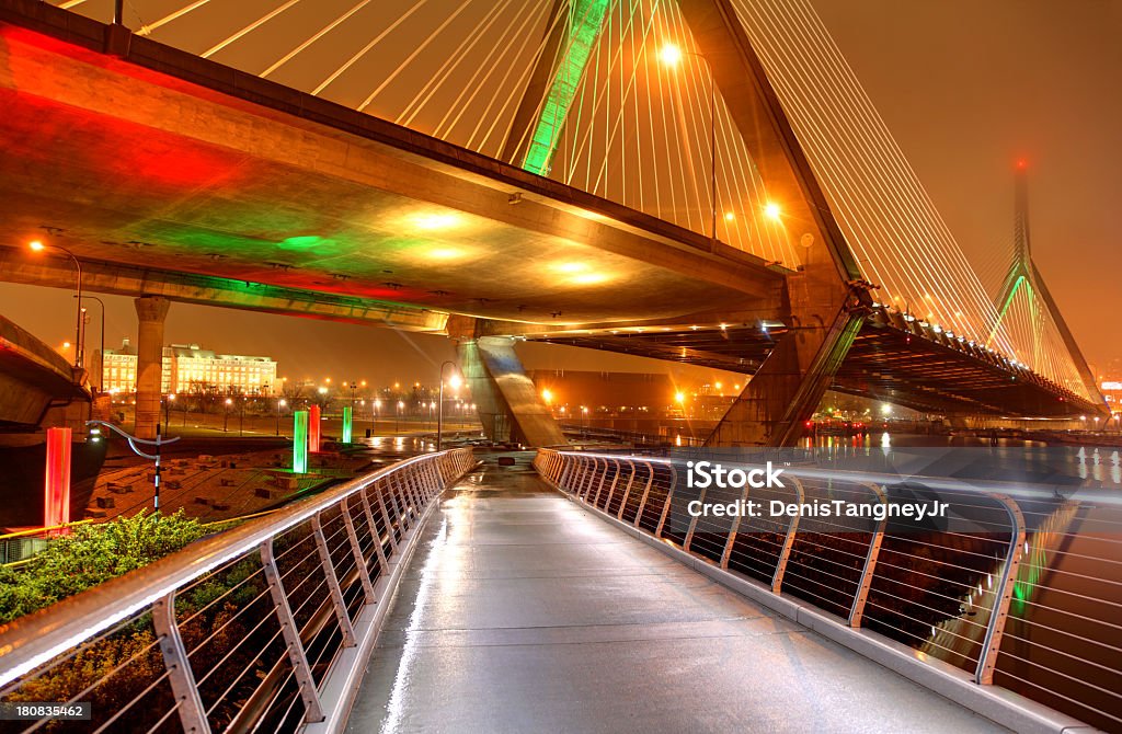 Zakim Bridge - Foto stock royalty-free di Leonard P. Zakim Bunker Hill Bridge