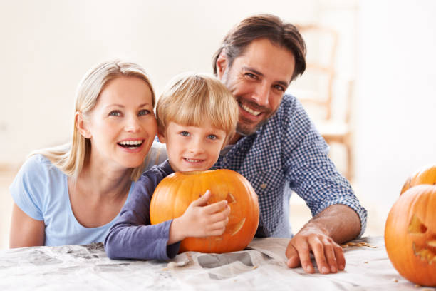 istock They love bonding over halloween activities 180835788