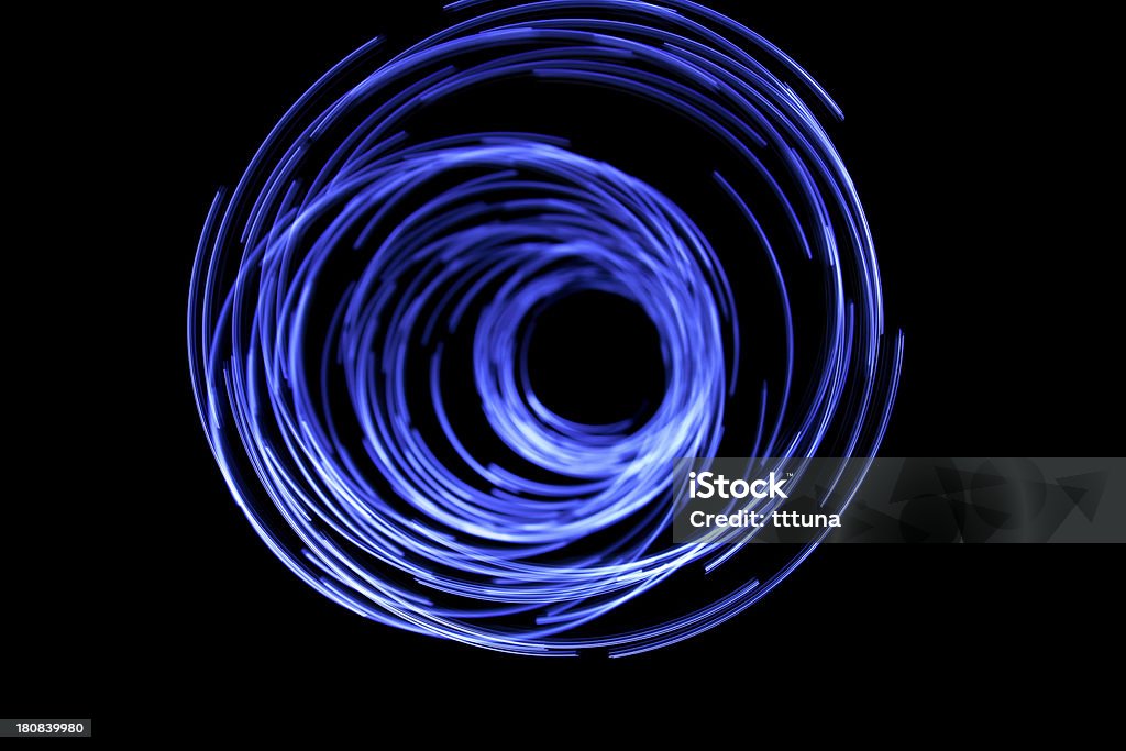 輝く円形青色、長時間露光撮影のクリエイティブライトペインティング - 円形のロイヤリティフリーストックフォト