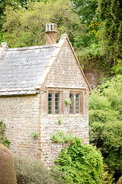 istock English Stately Home 180840195