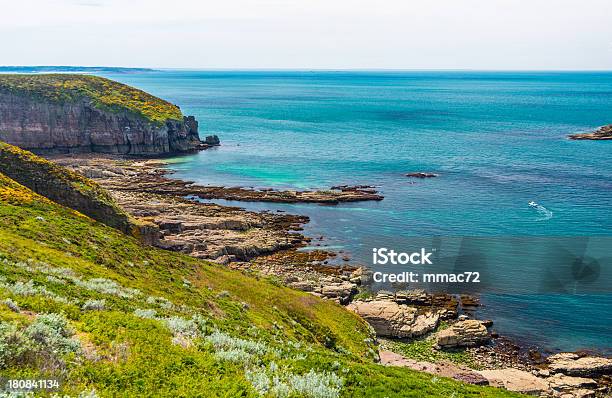 Costa Em Britanny França - Fotografias de stock e mais imagens de Ao Ar Livre - Ao Ar Livre, Areia, Azul