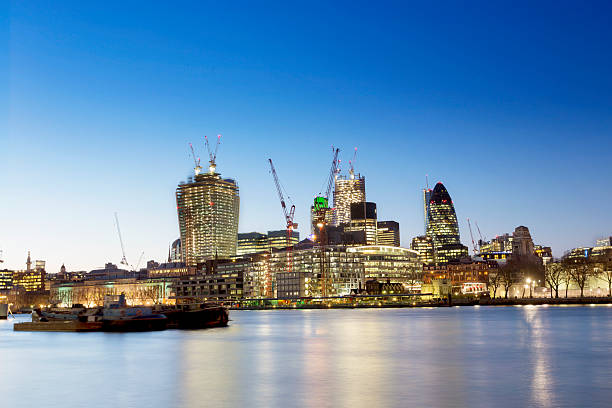 city of london - crane skyline uk tower of london 뉴스 사진 이미지