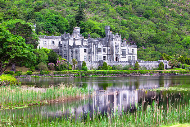 Kylemore Abbey Kylemore Abbey, Ireland kylemore abbey stock pictures, royalty-free photos & images