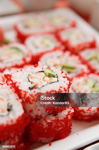 Foto de Sushi Maki No Prato Closeup e mais fotos de stock de Alimentação Saudável - Alimentação Saudável, Antepasto, Arroz - Alimento básico