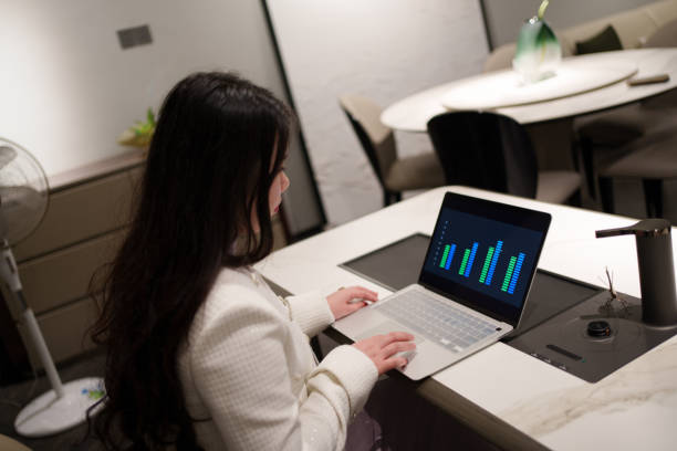 istock A woman looking at a chart 1808596760
