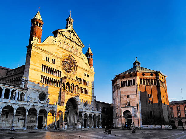 istock Cremona Cathedral, Lombardy, Italy 180861914