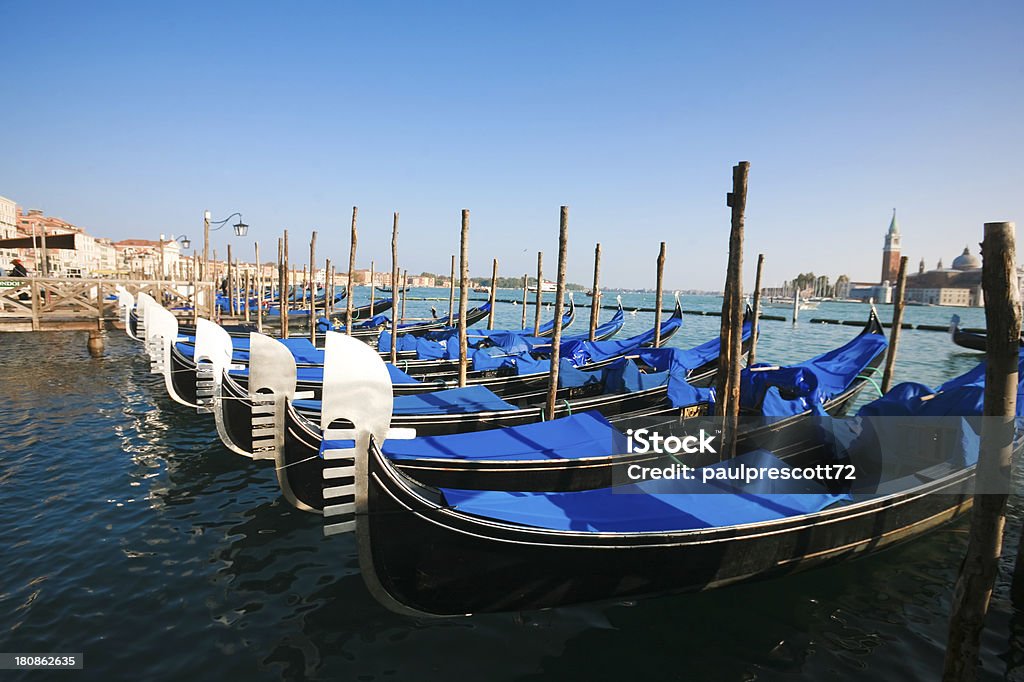 Gondeln in Venedig - Lizenzfrei Anlegestelle Stock-Foto