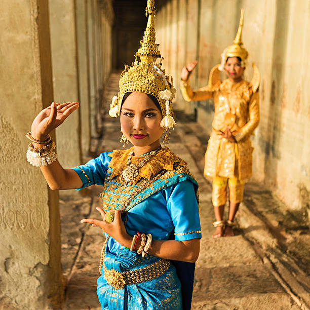 istock Apsara Dancers at Angkor Wat 180863963