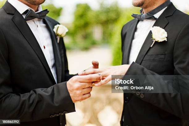 ウェディング Ceremon Homosexual Couple 同性のカップル - 結婚のストックフォトや画像を多数ご用意 - 結婚, 結婚の平等, 同性愛者