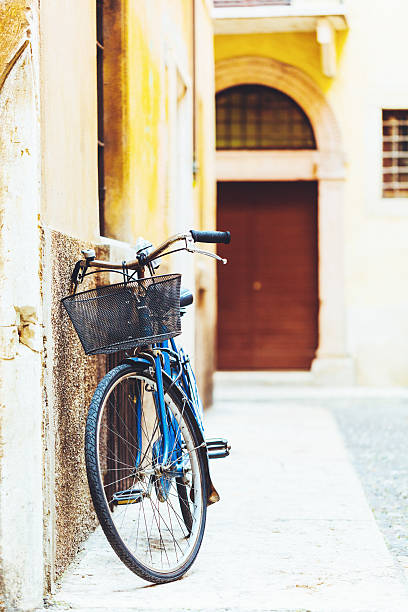 istock Bicyle in an alley, Italy 180866780