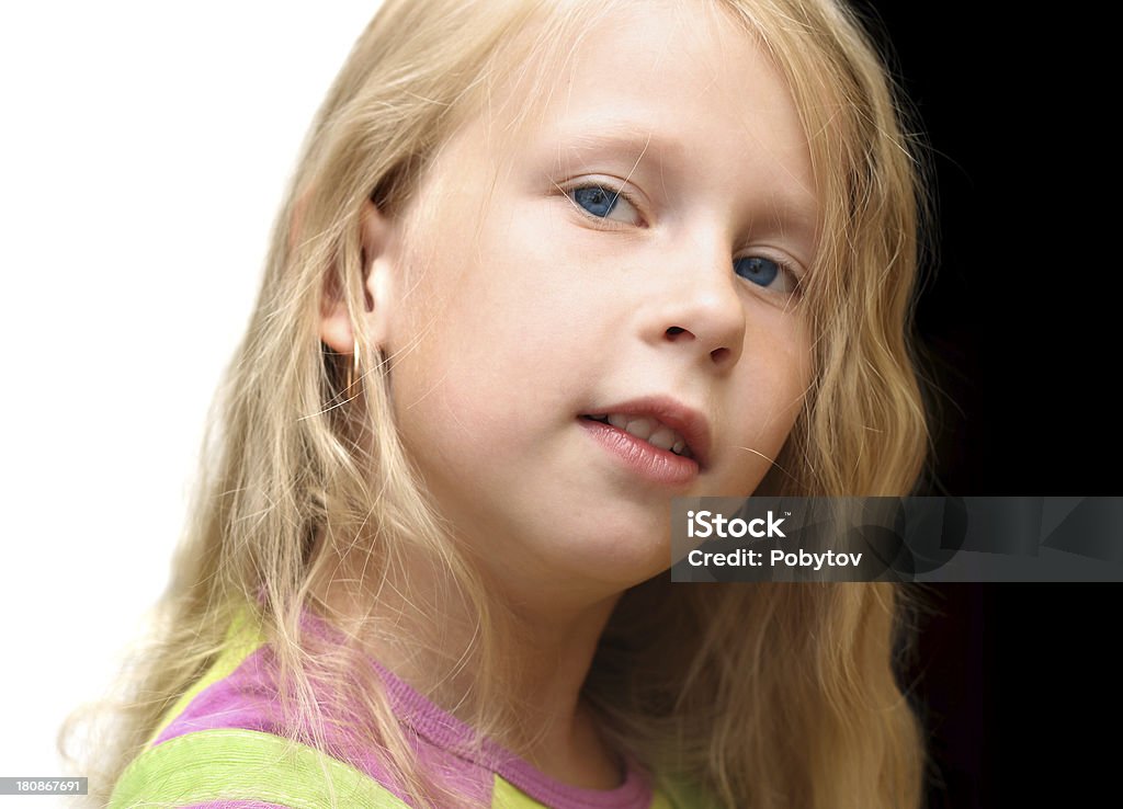 Retrato de una chica rubia niños - Foto de stock de 4-5 años libre de derechos