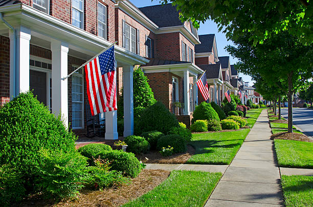 istock Patriotic Neighborhood 180868016