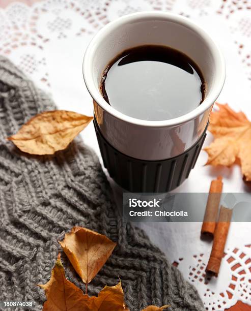 Photo libre de droit de Matin Café De Lautomne banque d'images et plus d'images libres de droit de Automne - Automne, Blanc, Boisson