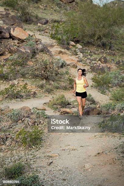 Desert Trail Run Stockfoto und mehr Bilder von Aktiver Lebensstil - Aktiver Lebensstil, Arizona, Berg