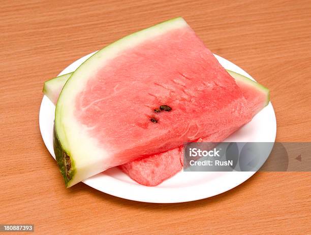 Wassermelone Scheiben Stockfoto und mehr Bilder von Bildhintergrund - Bildhintergrund, Dessert, Erfrischung