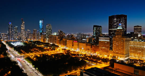 istock Illuminated Chicago Skyline at Twilight in Fall 1808882225