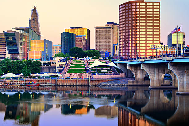 istock Hartford Connecticut Skyline 180891517
