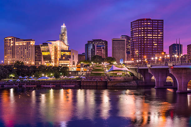 istock Illuminated downtown Hartford, Connecticut skyline at dusk 180894837