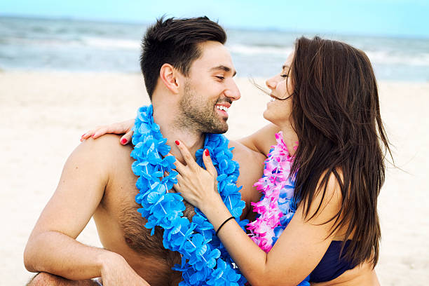 istock Happy couple on the beach 180900608