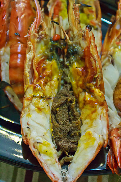 istock Grill prawns over hot charcoal 10 180901738