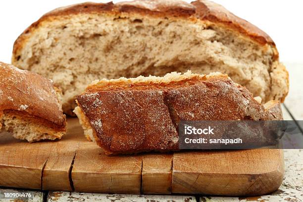 Pane Di Segale - Fotografie stock e altre immagini di Cibo - Cibo, Close-up, Composizione orizzontale