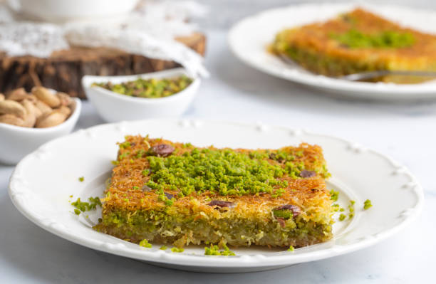 istock Turkish dessert antep kadayif - pistachio kadayif 1809119404