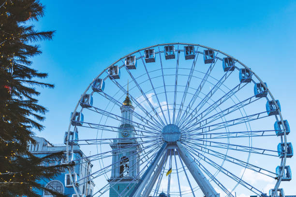 istock Bottom view of the Ferris wheel 1809225341