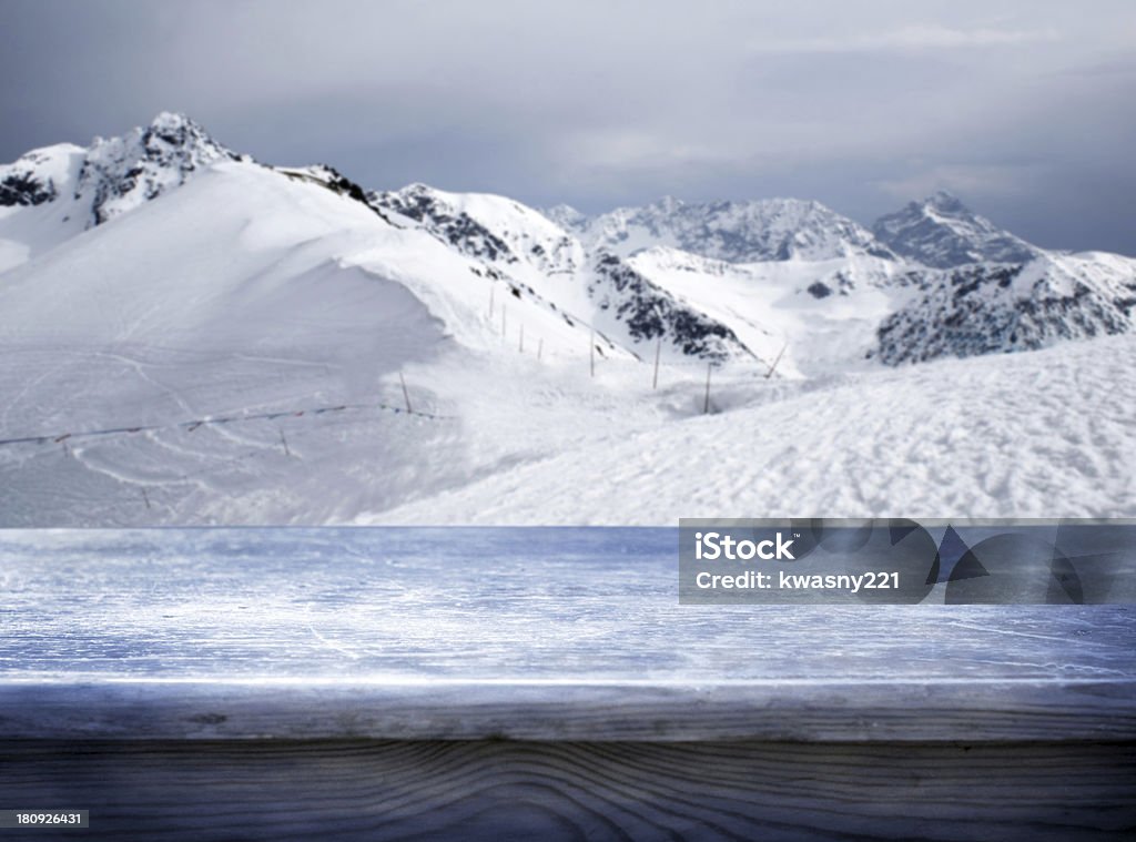 table vide - Photo de Au-dessus de libre de droits