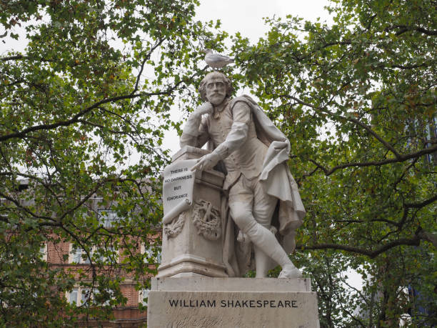 istock Shakespeare statue in London 1809470045