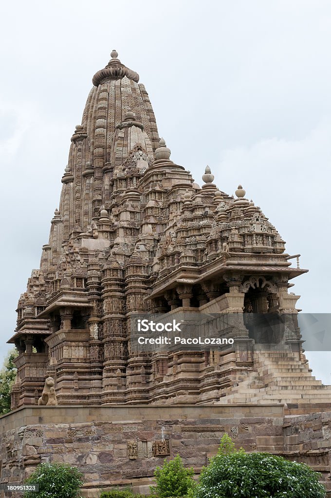 Erotyki hinduskiej świątyni w Khajuraho, Indie - Zbiór zdjęć royalty-free (Architektura)