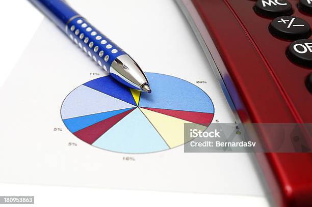 Makebusinesskonzept Mit Stift Taschenrechner Diagramm Stockfoto und mehr Bilder von Aktienschein