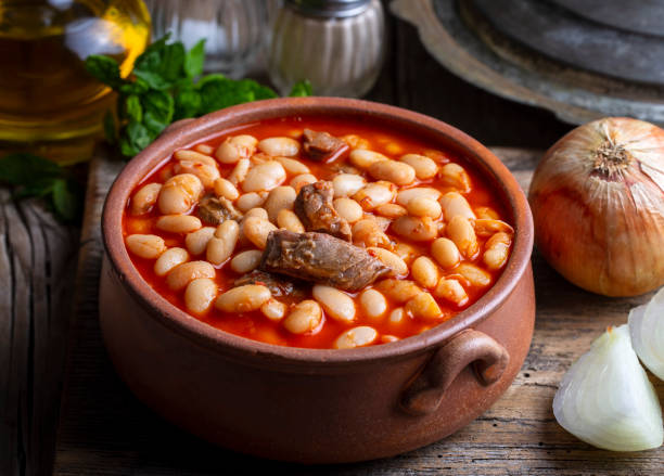 istock Turkish foods; dried bean, Beans with minced meat (kuru fasulye) 1809549222