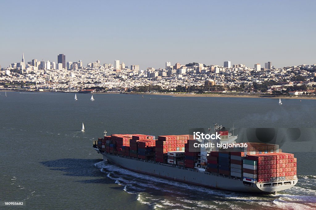 Navio Cargueiro na Baía de San Francisco - Royalty-free Ao Ar Livre Foto de stock