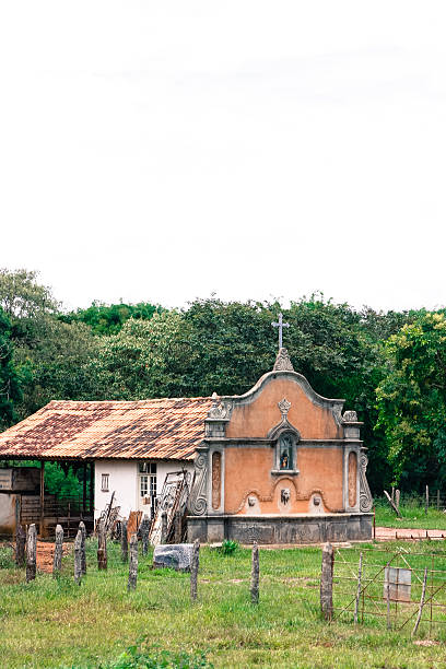 istock rubble of a church 180962641