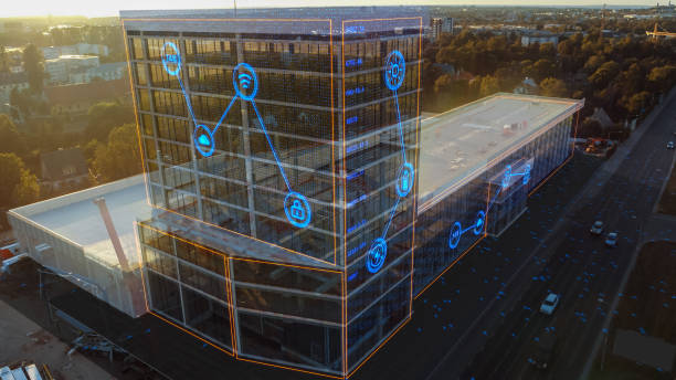 imágenes aéreas de drones con vfx: el sitio de construcción de edificios se convierte en un proyecto terminado con efectos de gráficos 3d en la imagen. visualización, digitalización del diseño, desarrollo de la ciudad de megapolis. - internet de las cosas fotografías e imágenes de stock