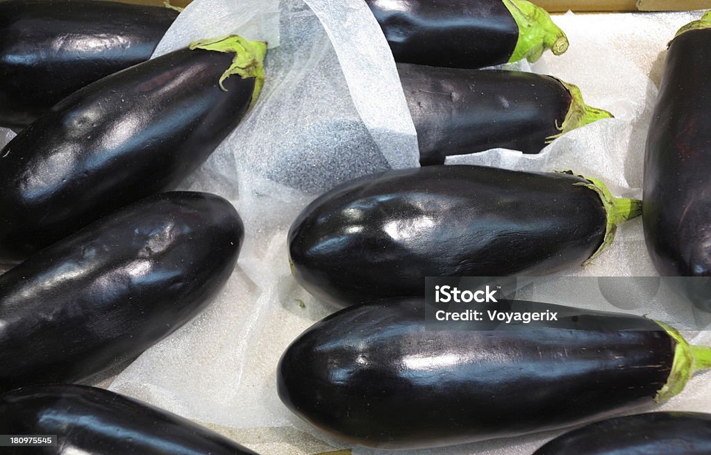 블랙 eggplants 시장 - 로열티 프리 0명 스톡 사진