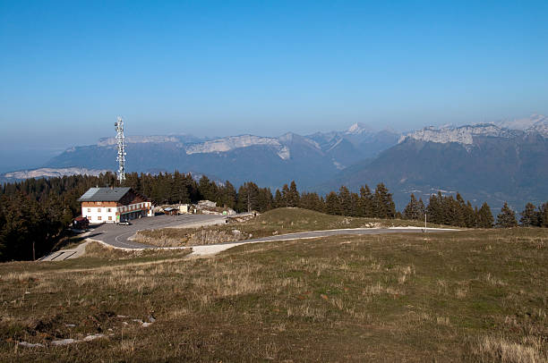 istock The mount of Semnoz and mountains 181038598