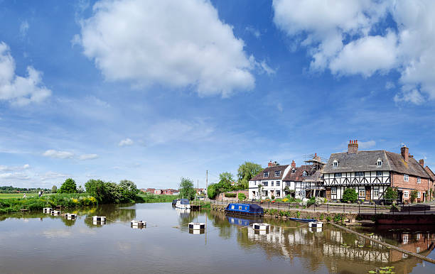 istock Riverside cottages, Tewkesbury, Gloucestershire, England 181047082